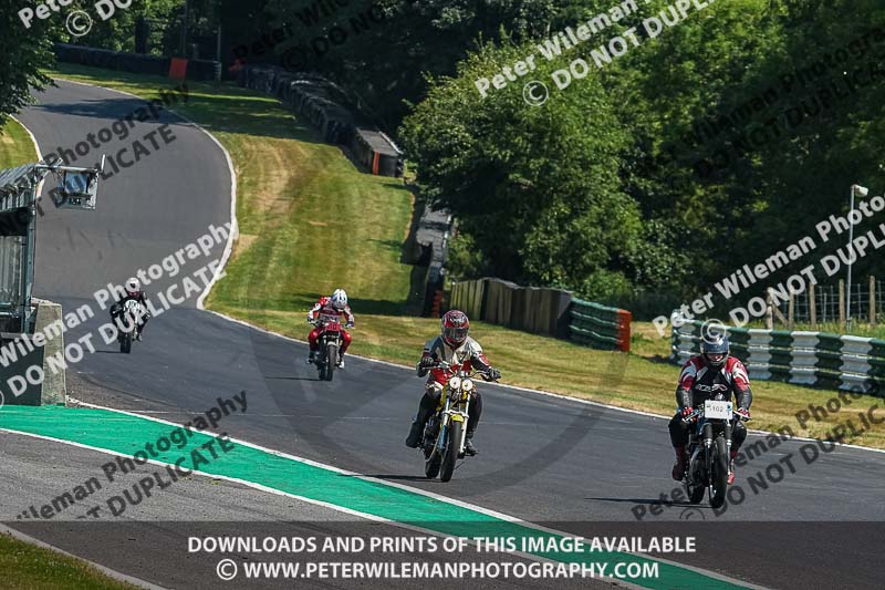 cadwell park;cadwell park photographs;cadwell trackday photographs;enduro digital images;event digital images;eventdigitalimages;peter wileman photography;racing digital images;trackday digital images;trackday photos